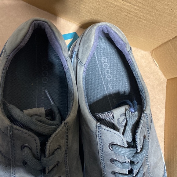 Size 41 Ecco - Picture 3 of 5